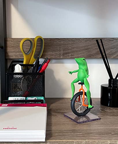 Youtooz Dat Boi Vinyl Figure, 4.9" Youooz Memes Frog On A Unicycle For Here Comes Dat Boi Meme - Youtooz Meme Figure Collection #TOP4