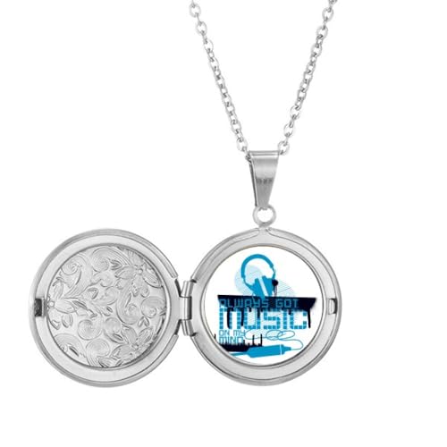 Collier casque de musique bleu pour remplacer les bijoux ternes