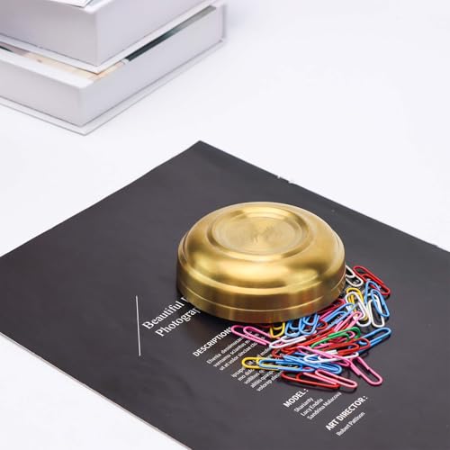 Distributeur de trombones dorés NatSumeBasics pour décorer votre bureau