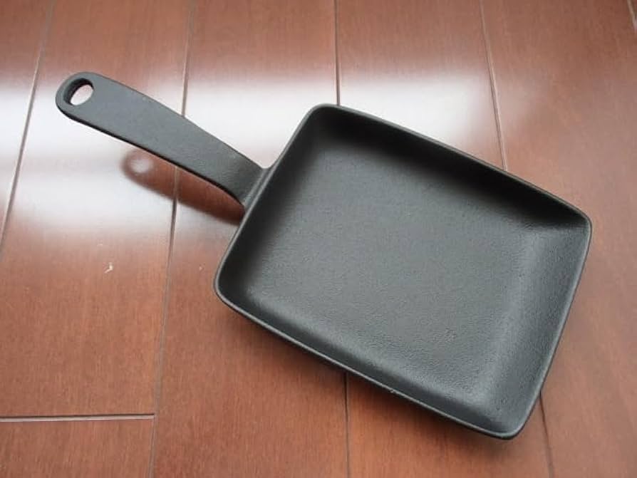 新品　南部鉄器　OIGEN 盛栄堂　角玉子焼　一生もの　鉄分補給 楽天市場】及源鋳造（OIGEN）南部鉄器 盛栄堂 角玉子焼 F-141