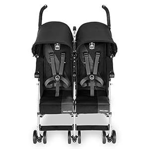 Maclaren Twin Triumph Buggy – Licht, Compact En Eenvoudig Te Manoeuvreren. Past Door Gewone Deurkozijnen En Beschikt Over Onafhankelijk Van Elkaar Uittrekbare Kappen Met Verstelbare Stoelen, Koolzwart