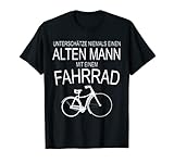 Unterschätze niemals einen alten Mann mit Fahrrad T-Shirt T-Shirt