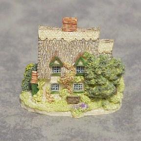 Amazon.com: Lilliput Lane Cotman Cottage Miniature : Home & Kitchen