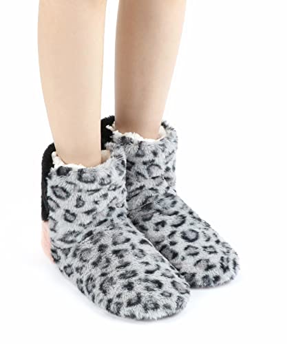 Image of DICUIRD Womens Thick & Warm Slipper Socks with Grippers - Christmas House Slippers