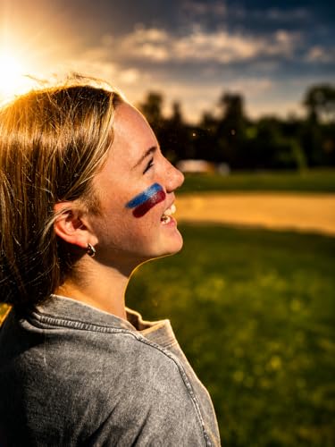 Image of SHINER STICKS Dual-Sided, 14 Colors Athlete Colored Eyeblack, SPF30 UVA&UVB Sunscreen Protection and Moisturizer, Non-Greasy, Glare Reduction, Sweat-Resistant, Easy Removal (Navy & Maroon)