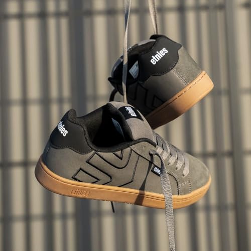 Image of Etnies Fader - Classic Skate Heritage Style with on-Trend Puffy Look, Reinforced Cupsole, Cushioned Fit, Everyday Sneakers