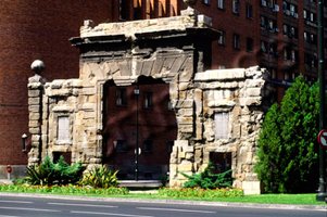 Aedes Ars Carmen's Gate Model Kit #TOP1