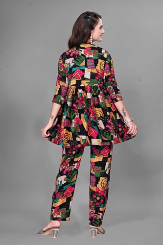Image of Women Crepe 3 /4 Sleeves V Neck Cord Set Featuring Floral Pattern Design 2 Piece Ethnic Wear Set