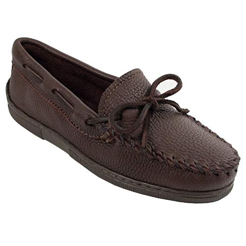 Minnetonka Women's Moosehide Classic Moccasins 6.5 W Chocolate
