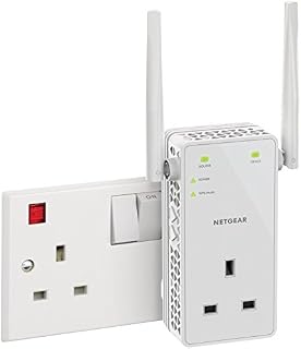 NETGEAR 11AC 1200 Mbps Dual Band Gigabit 802.11ac (300 Mbps + 900 Mbps) Wi-Fi Range Extender with External Antennas, UK Plug and Extra Power Outlet (Wi-Fi Booster) (EX6130-100UKS), White