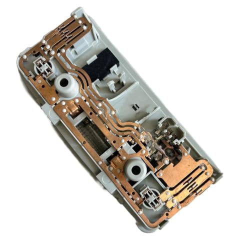 Luz de lectura interior delantera para solucionar fallos en VW Golf y Caddy 3