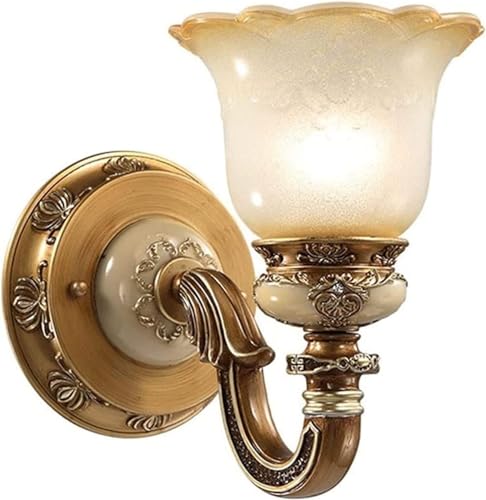 Applique murale en verre style européen pour sécuriser et sublimer un escalier intérieur