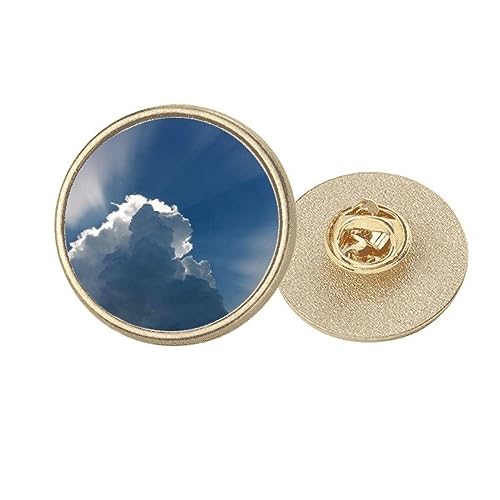 Broche ronde en métal doré nuages blancs foncés taille M