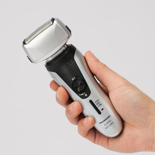 Panasonic ES-RF31 4-Blade Wet & Dry Electric Shaver for Men - Image 5
