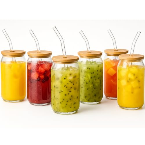 gouveo 6er Set Trinkgläser 500 ml Dose mit Deckel und Strohhalm - Cocktail Gläser aus Klarglas - Longdrinkgläser in Dosenform mit Glas-Strohhalm und Bambusdeckel (TGR500DT)