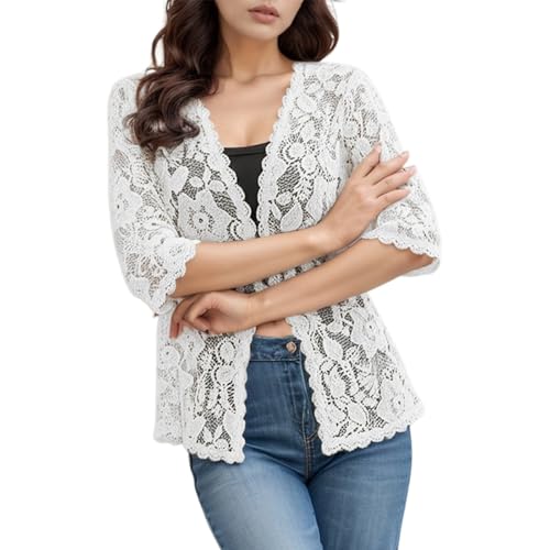 Veste en dentelle légère et fleurie pour sublimer une robe de mariée