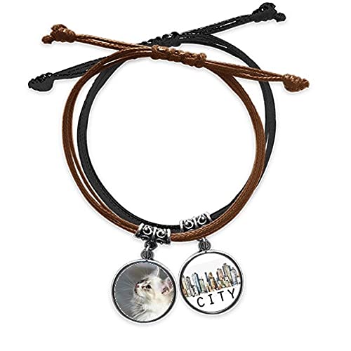 Bracelet chat blanc mignon en corde et cuir Sidi, le cadeau idéal