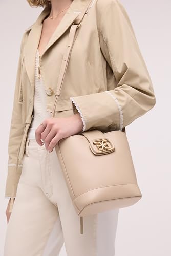 Sam Edelman Hazel Bucket2