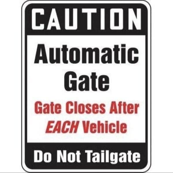 CAUTION SAFETY SIGN AUTOMATIC GATE, Mfr: FRS551RA-A