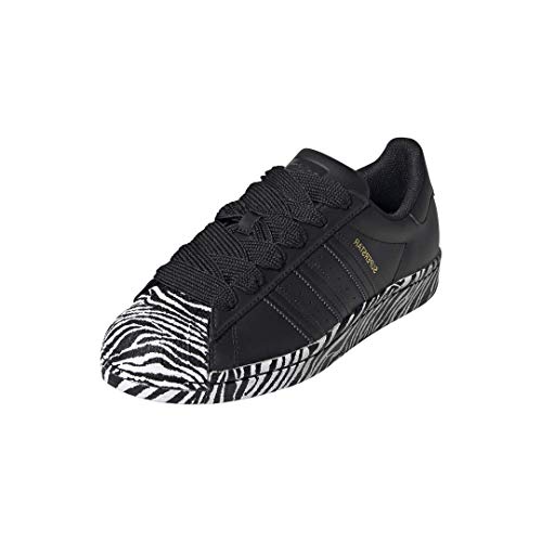 Image of Adidas Womens SuperstarSneaker