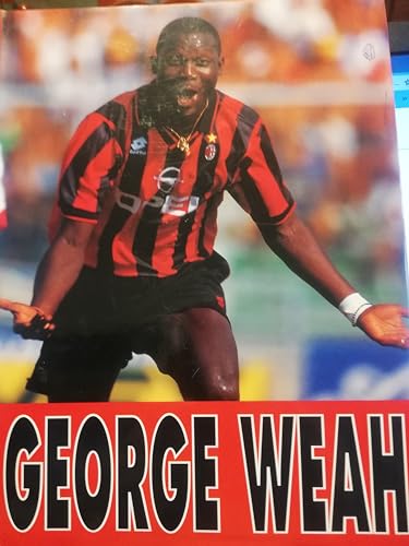 IMMAGINE ICONICA: Raffigura George Weah mentre esulta dopo un gol, catturando un momento memorabile della sua illustre carriera.