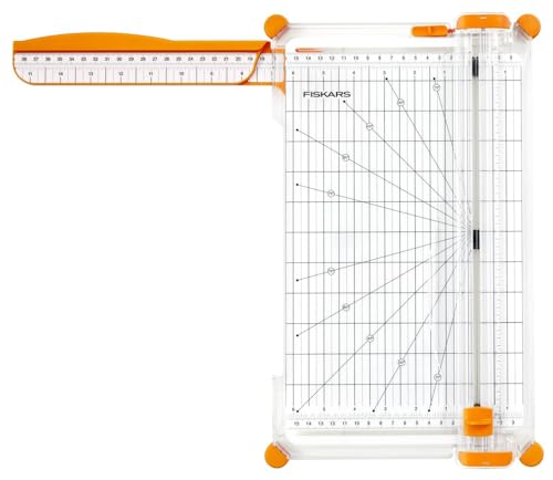 Fiskars SureCut Papierschneidemaschine, A4, Breite Grundfläche, Großer Papierschneider mit Schnittlinienführung, Weiß/Orange, 1077980
