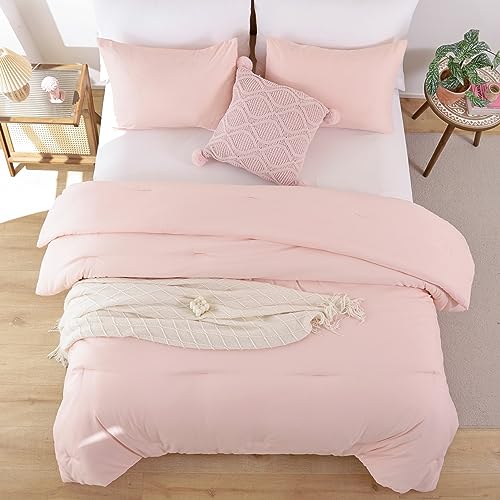 Image of ROSGONIA Oversized Queen Comforter Blush, 3pcs (1 Comforter & 2 Pillowcases) Lightweight Oversized Queen Comforter Sets Bedding Blanket Quilts
