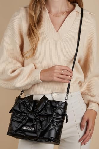 Catálogo de I Love Moschino Top 5. 17 Imagen adicional