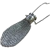Accessoire rétro authentique : mini portefeuille antique en métal avec double maille et un fermoir classique, offert comme une décoration de collection en or, argent ou cuivre.