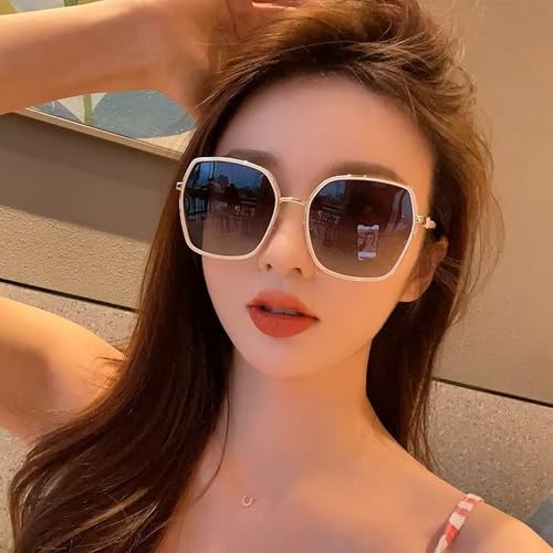 Image of Dervin UV Protected Oversized Sunglasses for Women