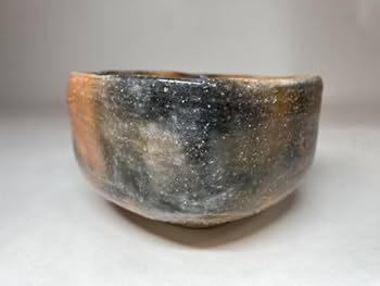 Amazon.co.jp: 旧家蔵出 十四代 楽 覚入 吉左衛門 赤茶碗 赤四方