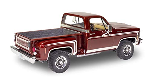 Revell 85-4486 1976 Chevy Sport Stepside Pickup 4X4 Model Truck Kit 1:24 Scale 102-Piece Skill Level 4 Plastic Model Building Kit, Red #TOP5