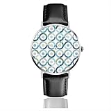 Wasserdicht für den täglichen Gebrauch: Diese Herren-Leder-Armbanduhr ist handwaschbar, widersteht Spritzern. Perfekt für alle Arten von geschäftlichen, lässigen, Indoor-Aktivitäten oder den täglichen Gebrauch. Bitte drücken Sie keine Tasten im Wasser und sie ist nicht zum Schwimmen oder Baden geeignet.