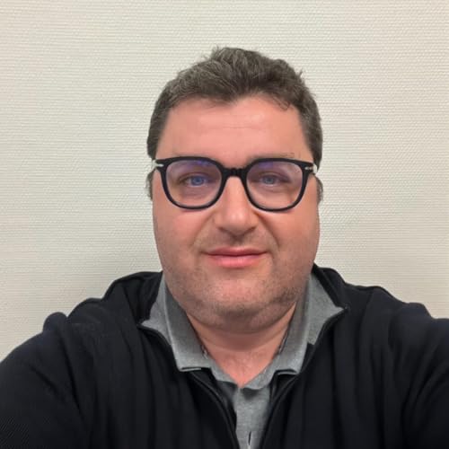 D&eacute;lires, hallucinations, les troubles psychotiques touchent 3 &agrave; 4% des fran&ccedil;ais - Dr Maxence RIGON