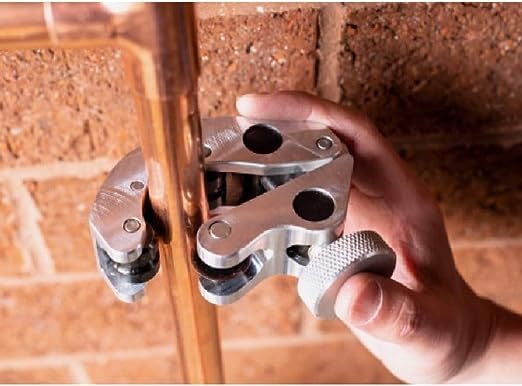 Miniatura 2 de WHEELER-REX 4992RED - Cortador de Tubos Cerrados 1/4" - 2-3/8", Edición Roja Limitada