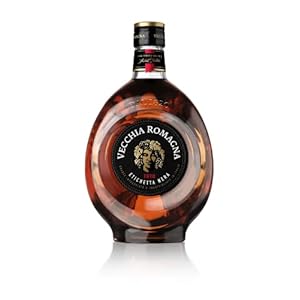 Vecchia Romagna Etichetta Nera – Italienischer Weinbrand, der nach einem Verfahren mit doppelter Destillation und…