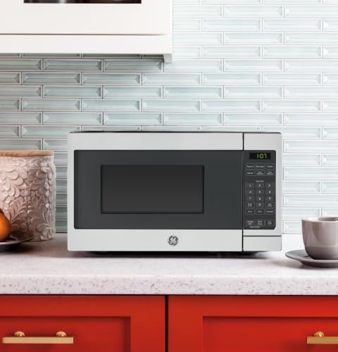 GE Countertop Microwave, 700 Watt 0.7 Cu. Ft., Stainless Steel, GCST07N1WSS - image 3