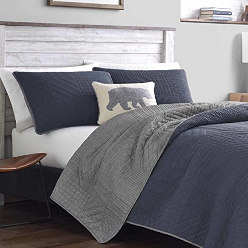 Image of Eddie Bauer - Queen Quilt Set with Shams, Reversible Bedding, Soft & Breathable, Lightweight All-Season, Hidden Lake Blue
