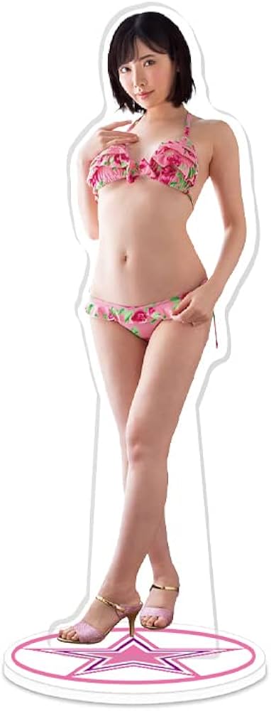 Amazon.co.jp: 深田えいみ BIGアクリルスタンド 8-19 : おもちゃ