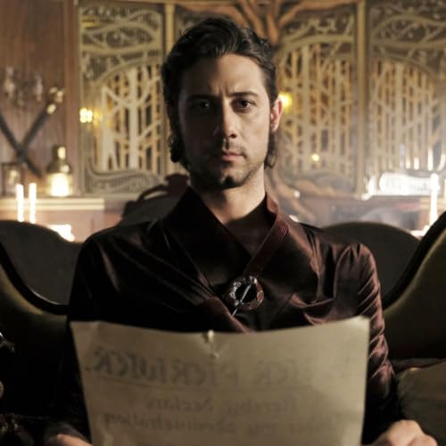 Bear Naked - The Magicians S03E12 - The Fillorian Candidate