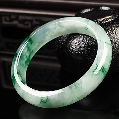Bracelet en jade glacé type cireux pour sublimer un poignet nu - 4