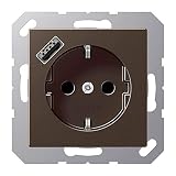 Jung A1520-18AMO SCHUKO-Steckdose mit USB Typ A (max. 3A) Quick Charge mit erhöhtem Berührungsschutz (Thermoplast bruchsicher) Mokka Serie A
