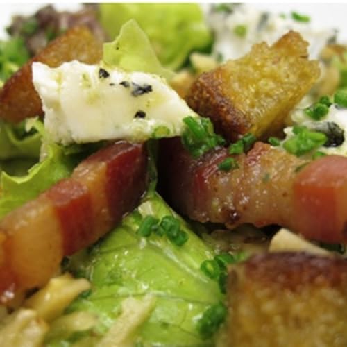 La receta de Robin Food para preparar una ensalada de pan, queso y papada ib&eacute;rica
