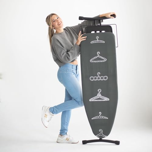 Tabla de Planchar StarVIP - Superficie 125x41 cm, Ligera, Plegable, Estable, Altura Regulable 95 cm, Patas Antideslizantes, Soporte plancha Retráctil, Funda Algodón 100%, Ideal Hogar, Fabricada Europa - imagen 2