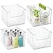 mDesign Juego de 4 cajas organizadoras para el baño – Caja de plástico cuadrada para artículos de baño – Organizador de armarios ideal para cosméticos y maquillaje – transparente