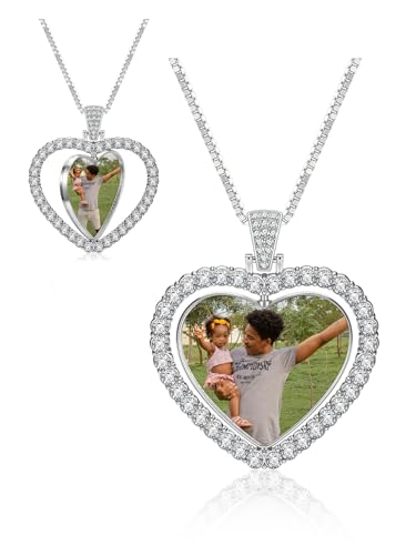 ［Un Ricordo Premuroso］La nostra esclusiva ed elegante collana con foto personalizzata è confezionata in una squisita borsa di velluto, pronta per essere regalata a Natale, Capodanno, San Valentino, anniversario, festa della mamma, compleanno o qualsiasi giorno speciale della memoria