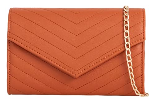 Pochette matelassée en V compacte résoud le manque de place en soirée