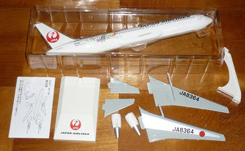 Amazon.co.jp: JALUX 1/200 JAL BOEING 767-300 : おもちゃ