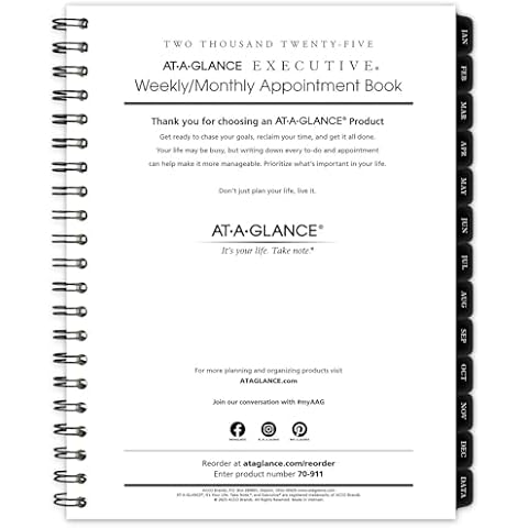 AT-A-GLANCE Executive 2025 Planner Refill Cover