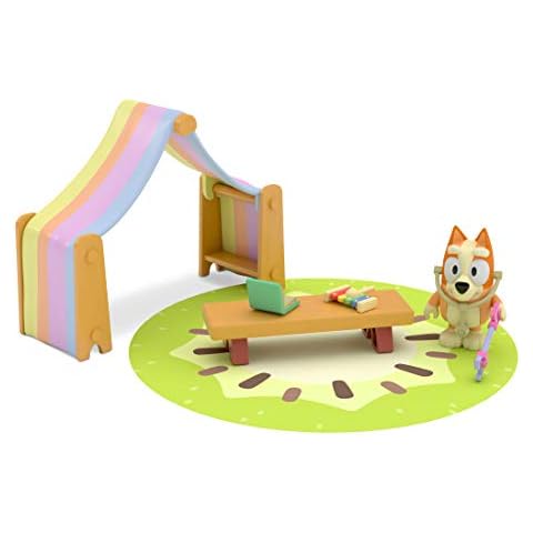 Bluey Bingo's Playroom Official Collectable Play Set with Articulated 2.5 Inch Bingo Action Figure and 6 Fun Accessories Kiwi Rug, Tent, Bench, Xylophone, Claw and Doctors Stethoscope Cover